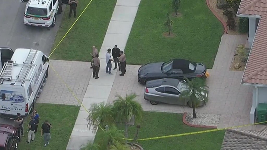 Man dead, woman hospitalized after domestic shooting in southwest Miami-Dade neighborhood, deputies say — CBS Miami, Miami Health news