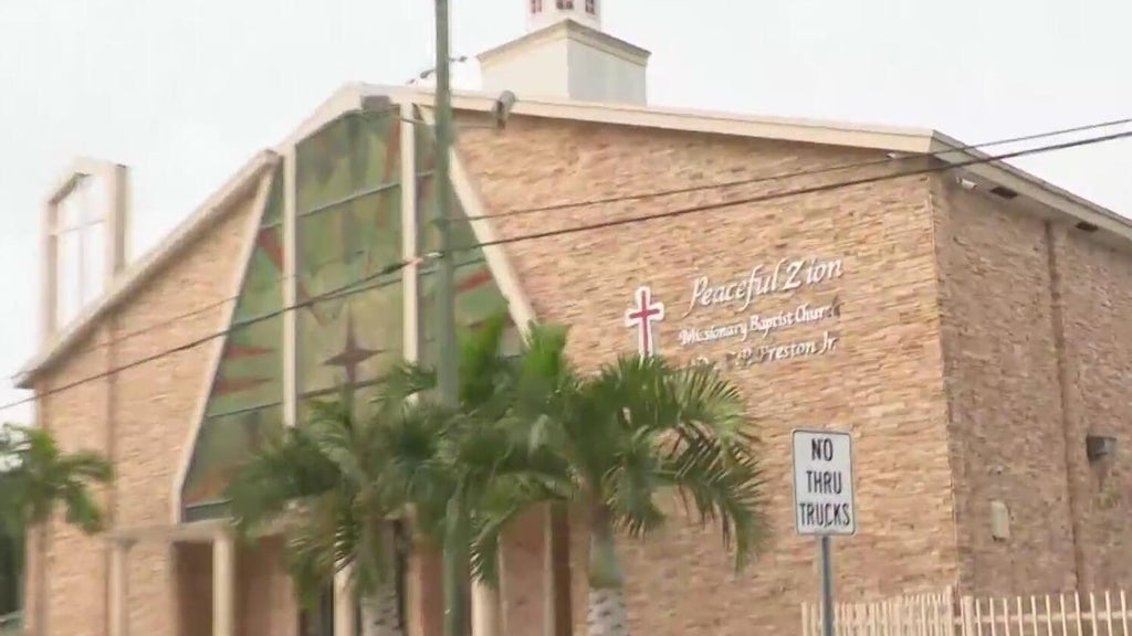 Man's decomposing body found on a lot owned by a northwest Miami-Dade church — CBS Miami, Miami Schools news