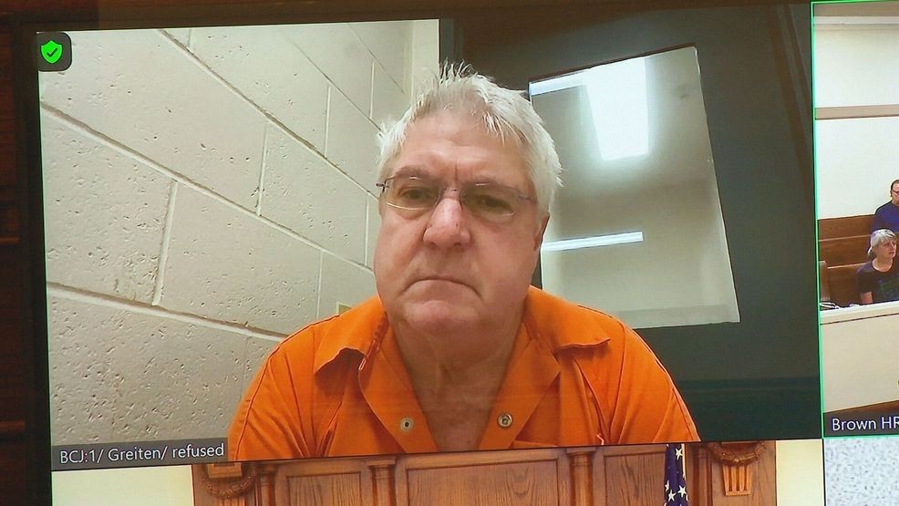 Driver found passed out in vehicle in middle of street convicted of 8th OWI — Fox 11 Green Bay Local, Miami Community news
