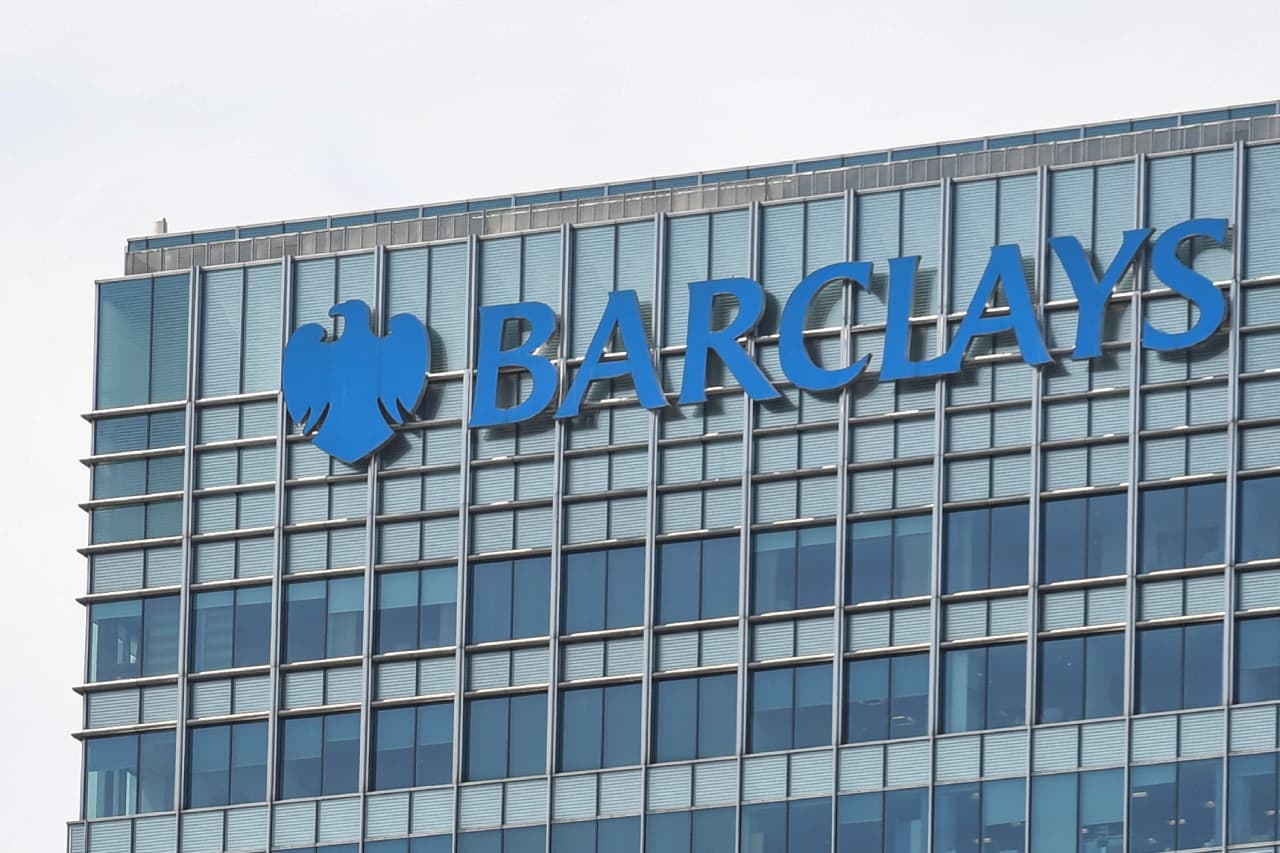 Why a global bank is slashing thousands of jobs — and what the Fed says about AI replacing workers — MarketWatch, Miami Technology news