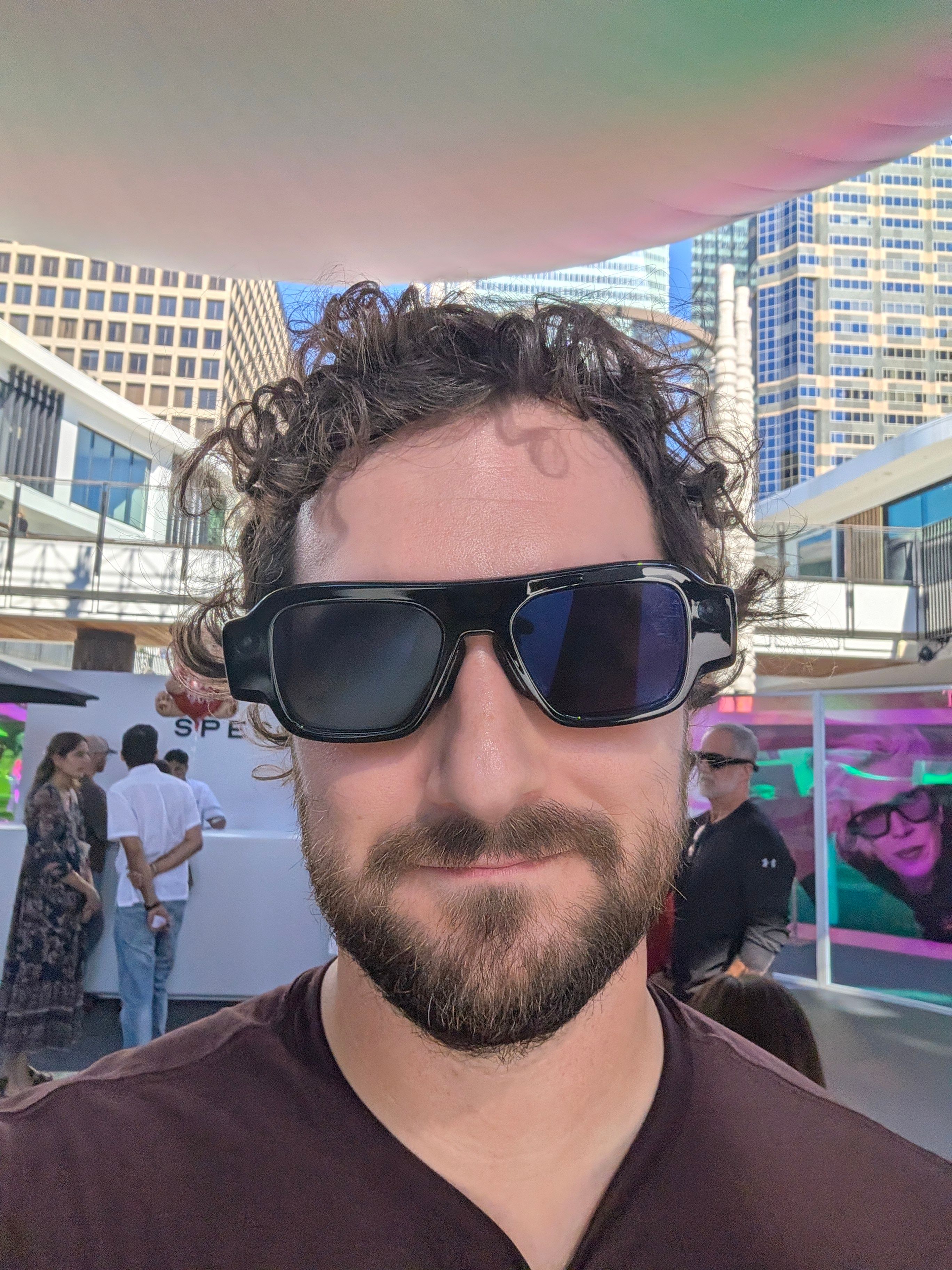 I Did Push-Ups With Snap’s Chunky AR Glasses — Miami Technology news